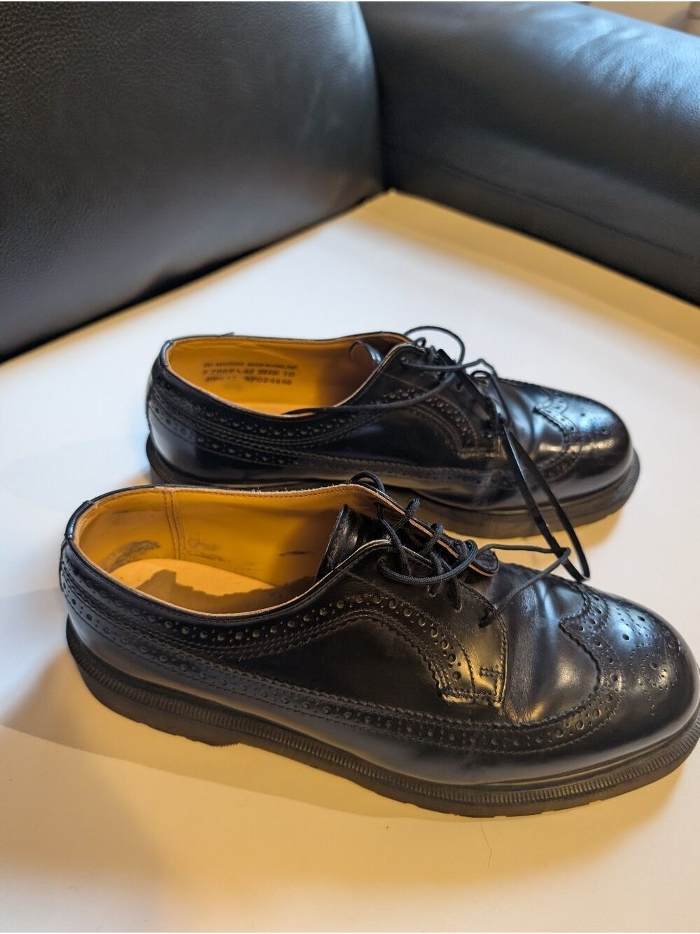 Vintage Dr Martens 3989 Brogues Made In England Black Leather Wingtip Shoes Men'